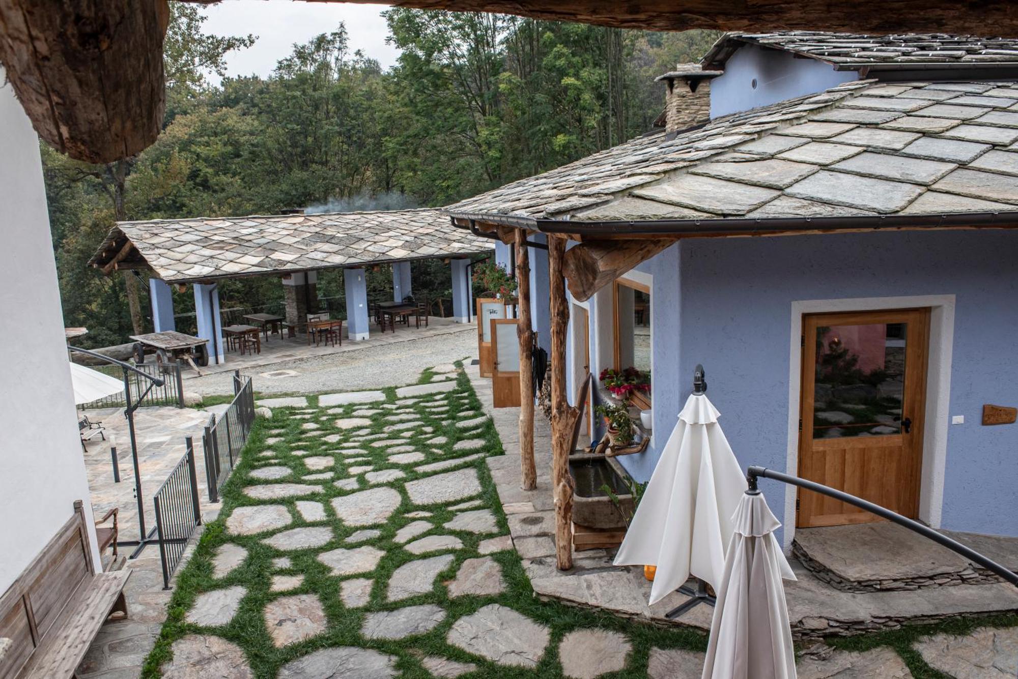 Agribenessere Agli Abatti Barge Εξωτερικό φωτογραφία