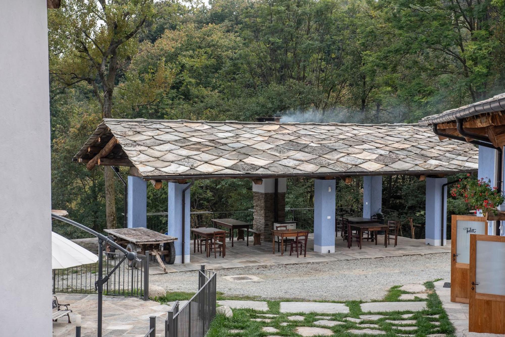 Agribenessere Agli Abatti Barge Εξωτερικό φωτογραφία